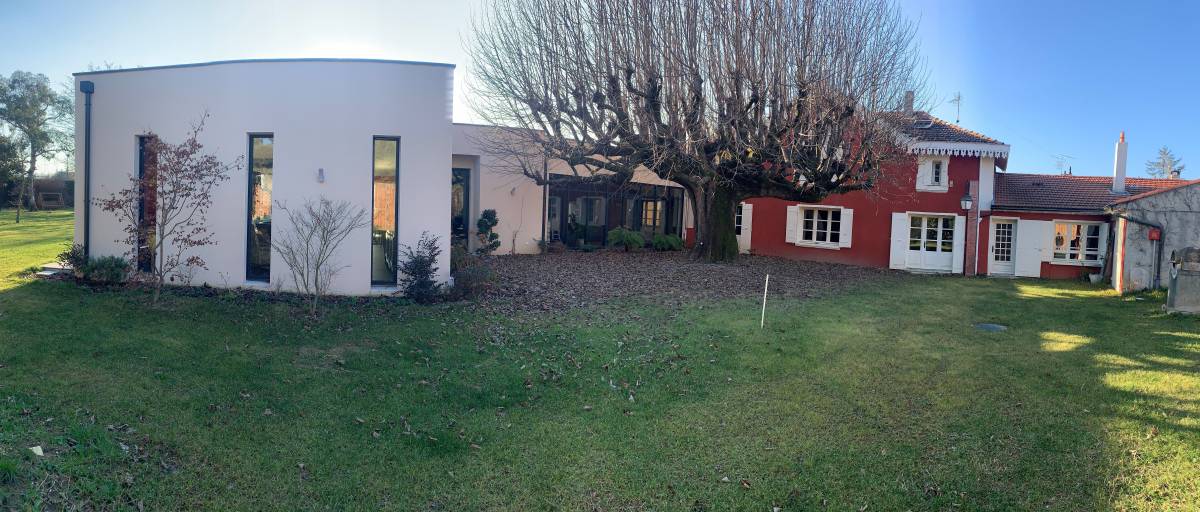 Extension contemporaine à Crest