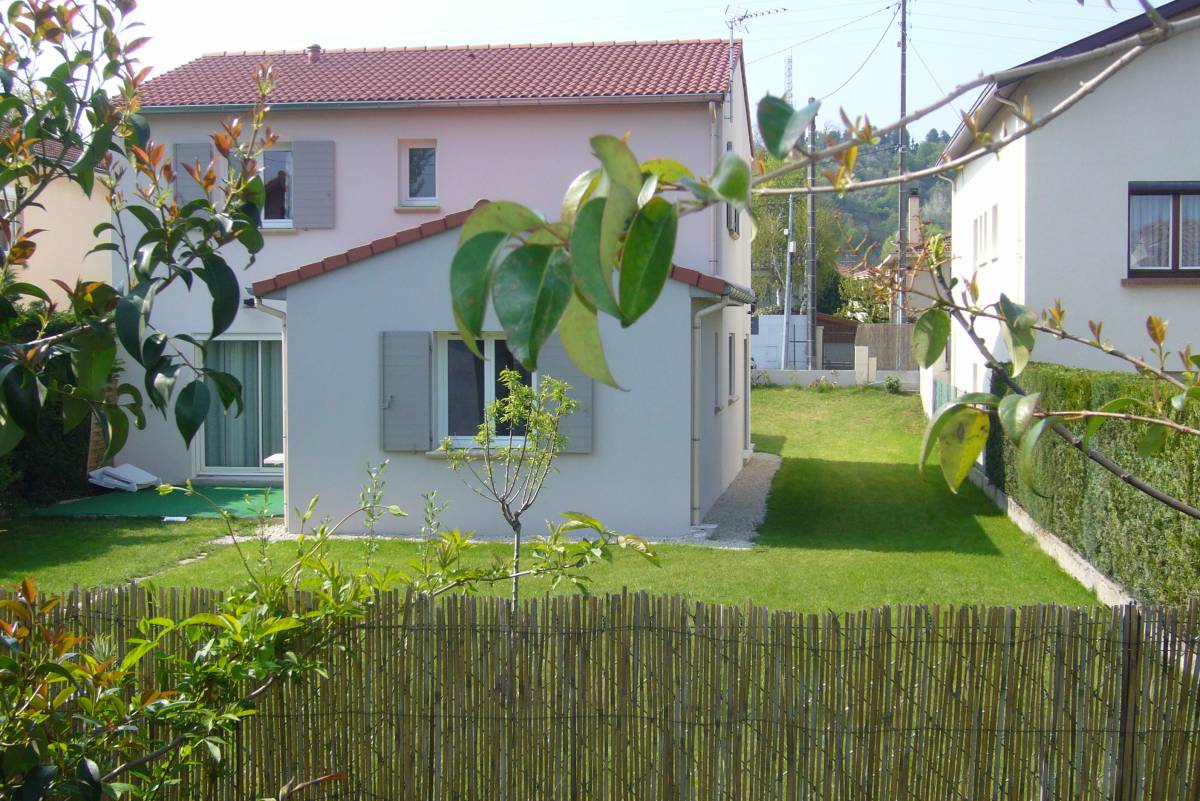 A Valence, construction d'une maison bioclimatique neuve à étage