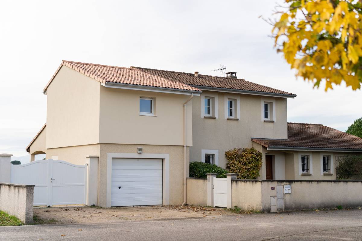 Surélévation d'une maison VILLA SOLEIL à Tain L'Hermitage