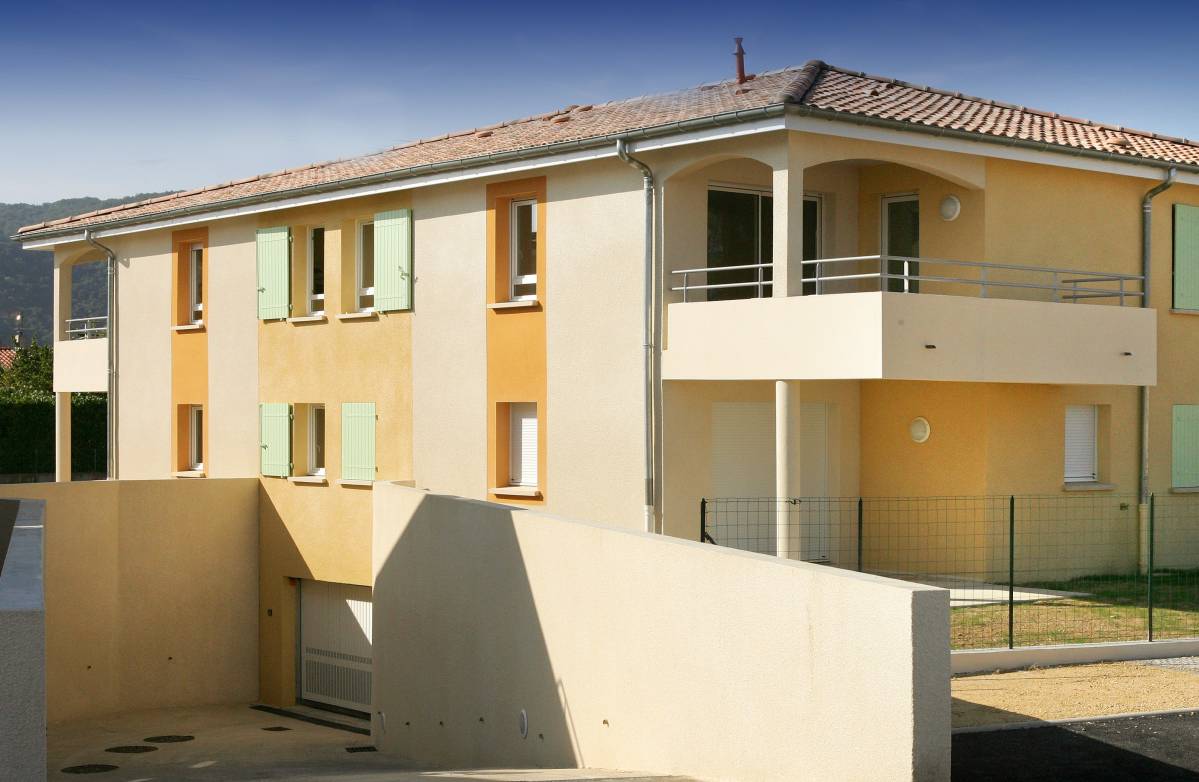 Construction de logements collectifs, proche de Valence