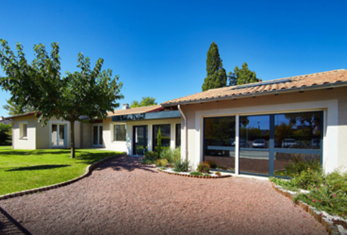 Maisons individuelles, bâtiments tertiaires et bureaux